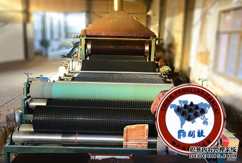 排水板廠家http://m.531153.com/